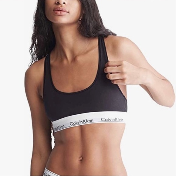 NWT Calvin Klein Wireless Bra Bralette Breathable Sporty Comfortable Black M NEW - Picture 1 of 10